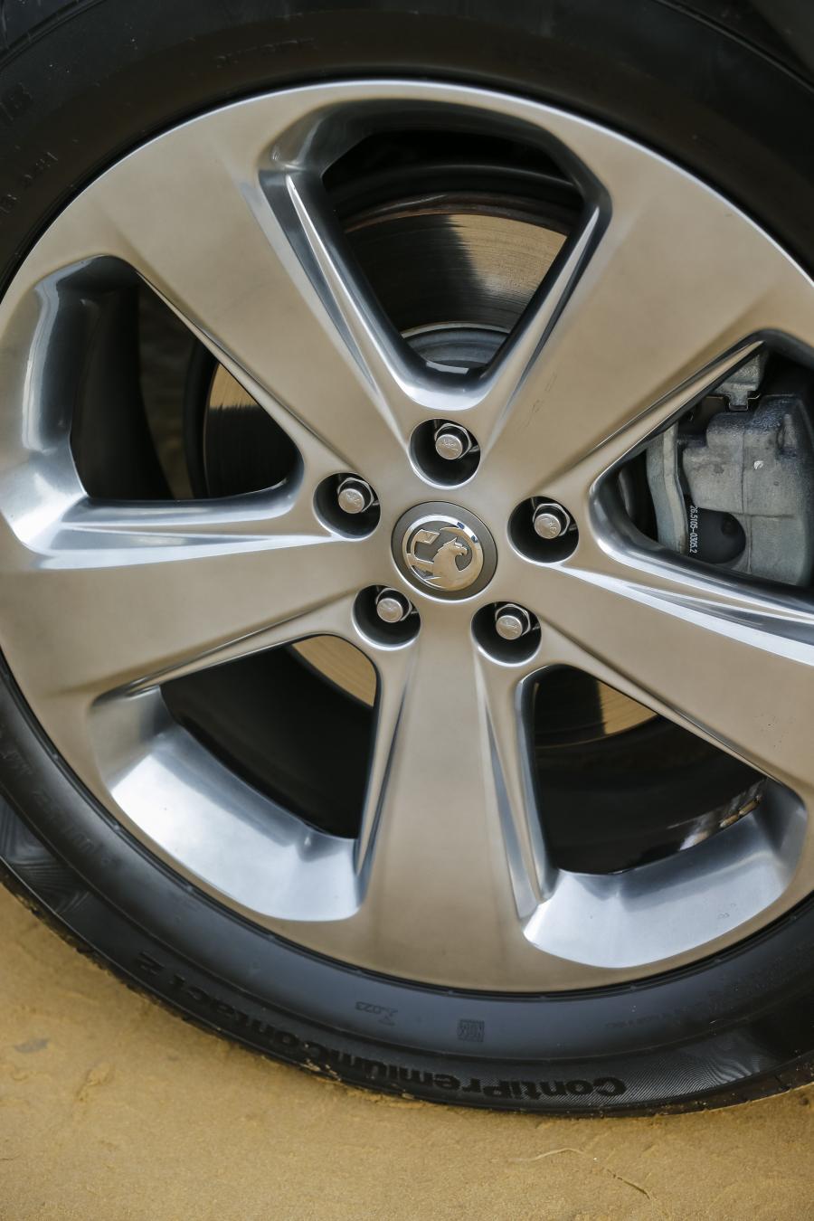  Vauxhall Mokka 2012 года  (фото 77 из 365)